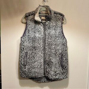 Thread & Supply Charcoal Sherpa Fleece Zip Vest – Women’s Large